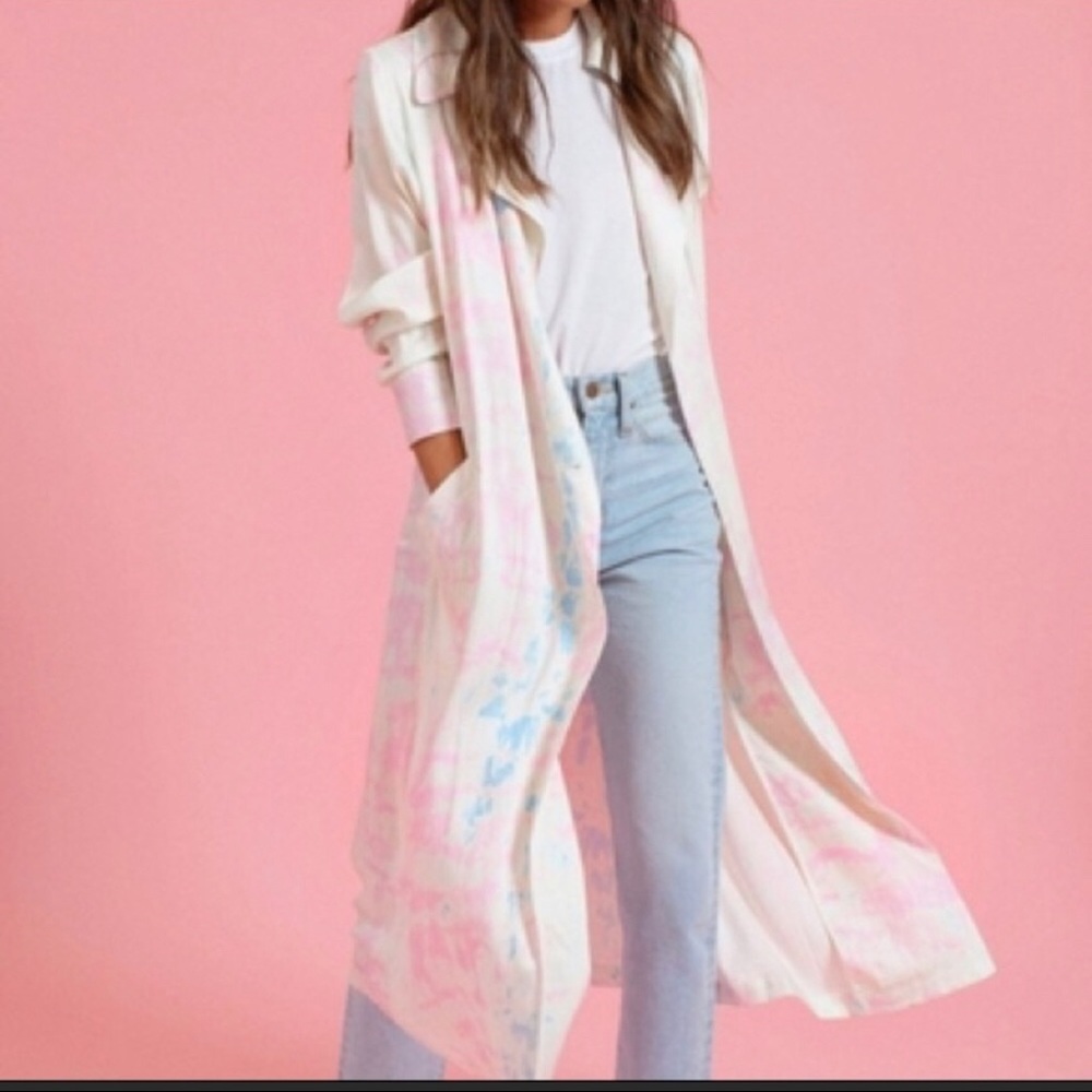 Lightweight long trench